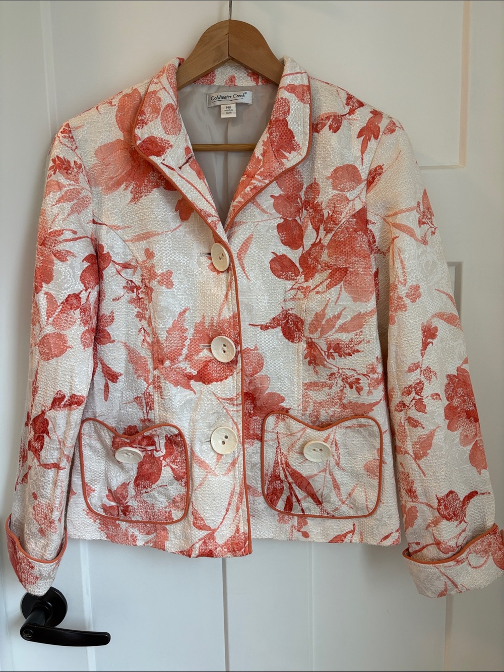 Coldwater Creek White and Coral Floral Blazer